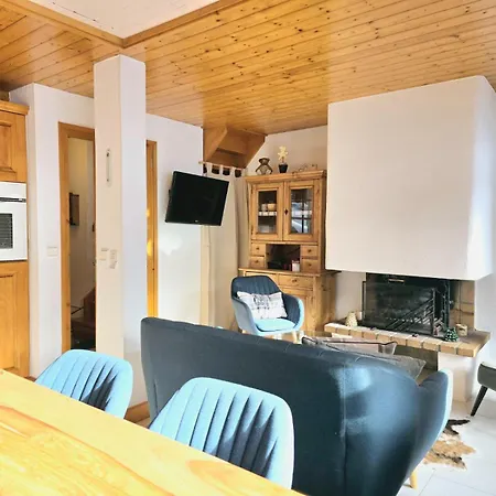 Charming Sunny Duplex * Megève