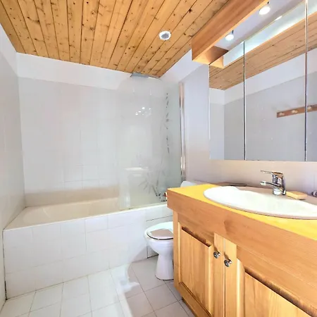 Charming Sunny Duplex Apartamento