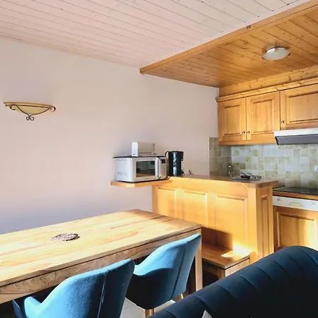 Charming Sunny Duplex Megève
