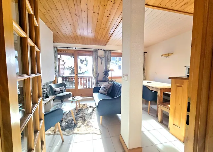 Charming Sunny Duplex * Megève
